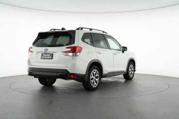 https://vehicle-cdn.autoleague.cloud/30641_U512548_7.jpg