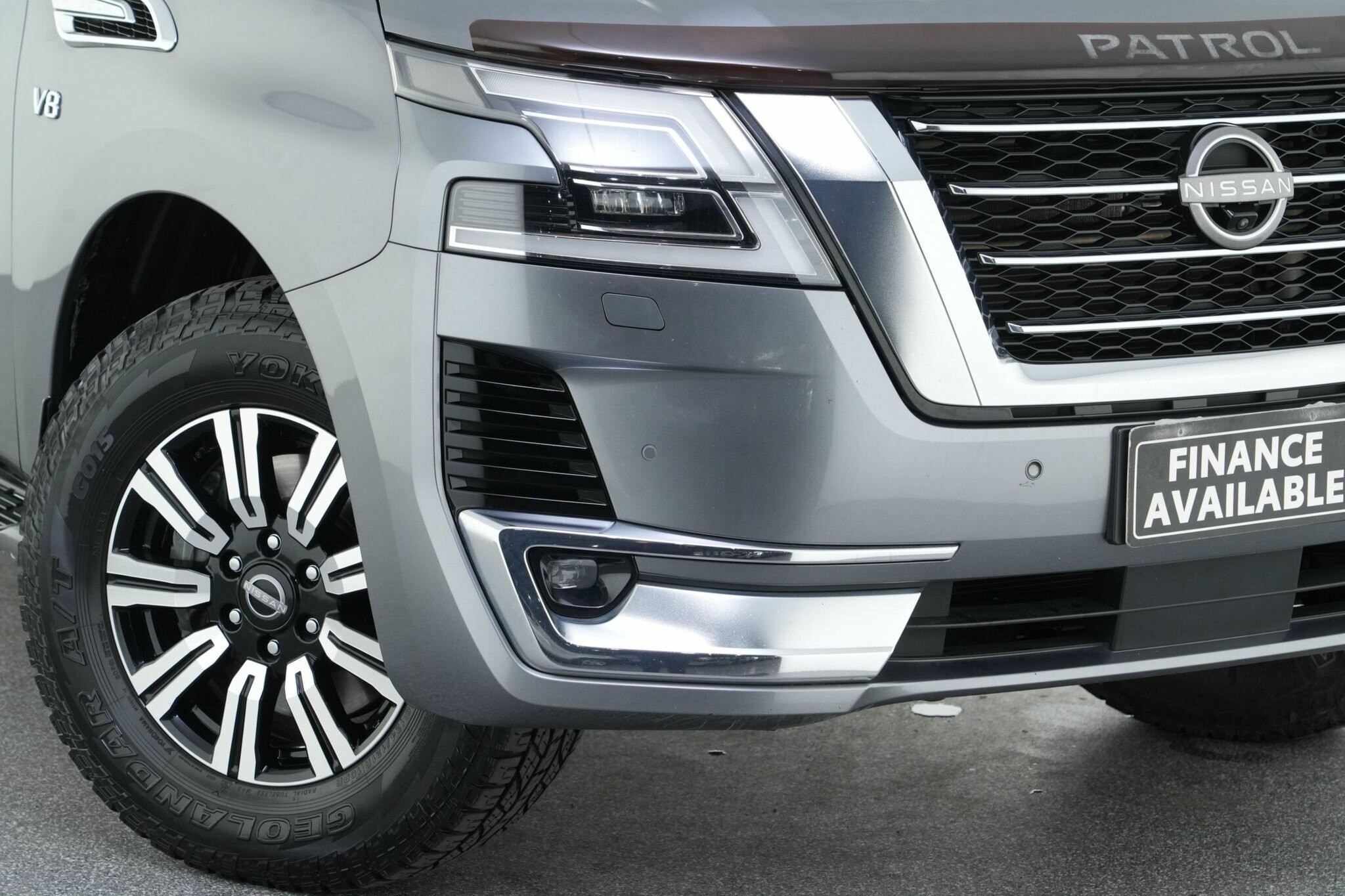 Nissan Patrol image 2
