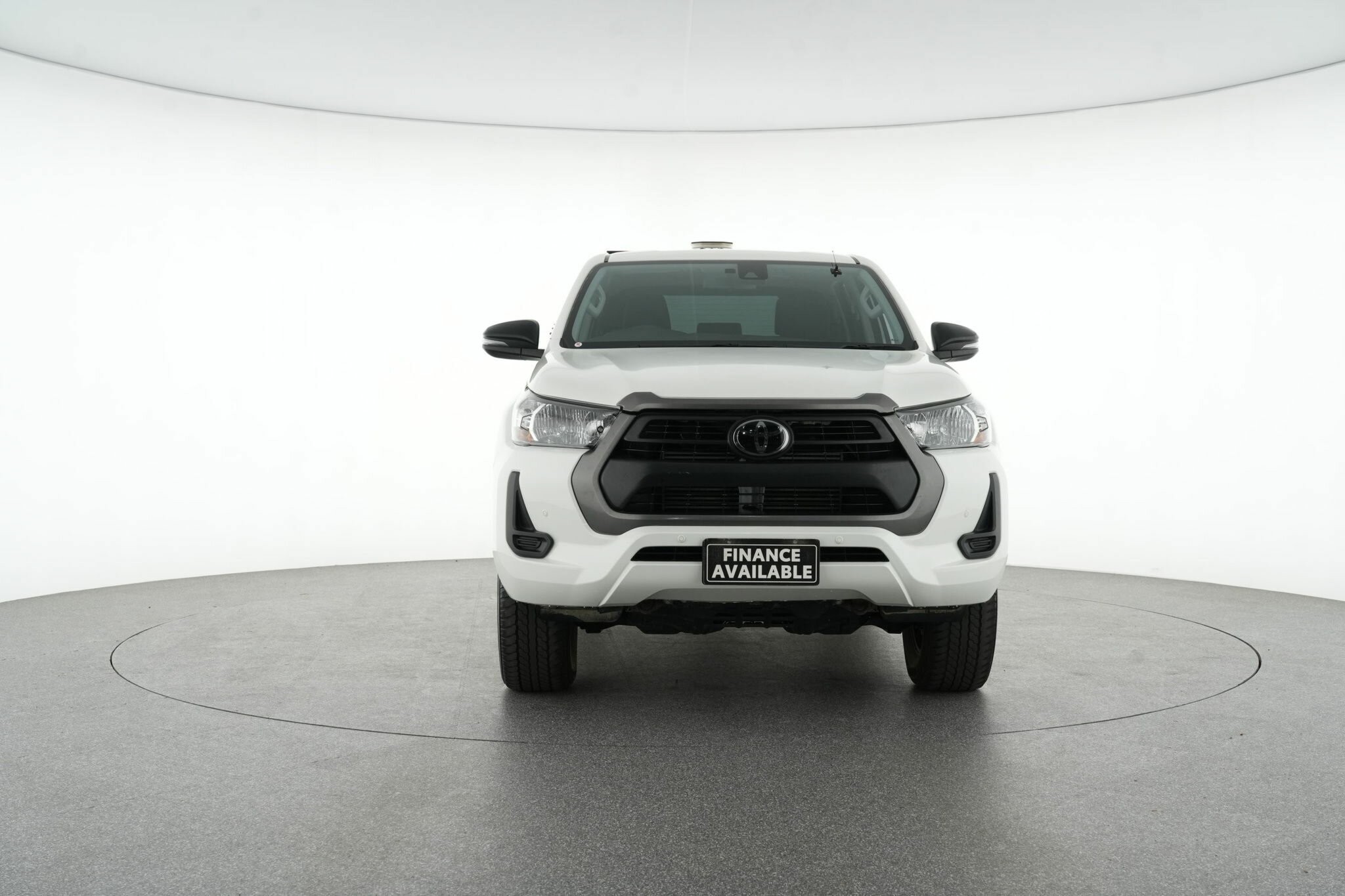 Toyota Hilux image 3