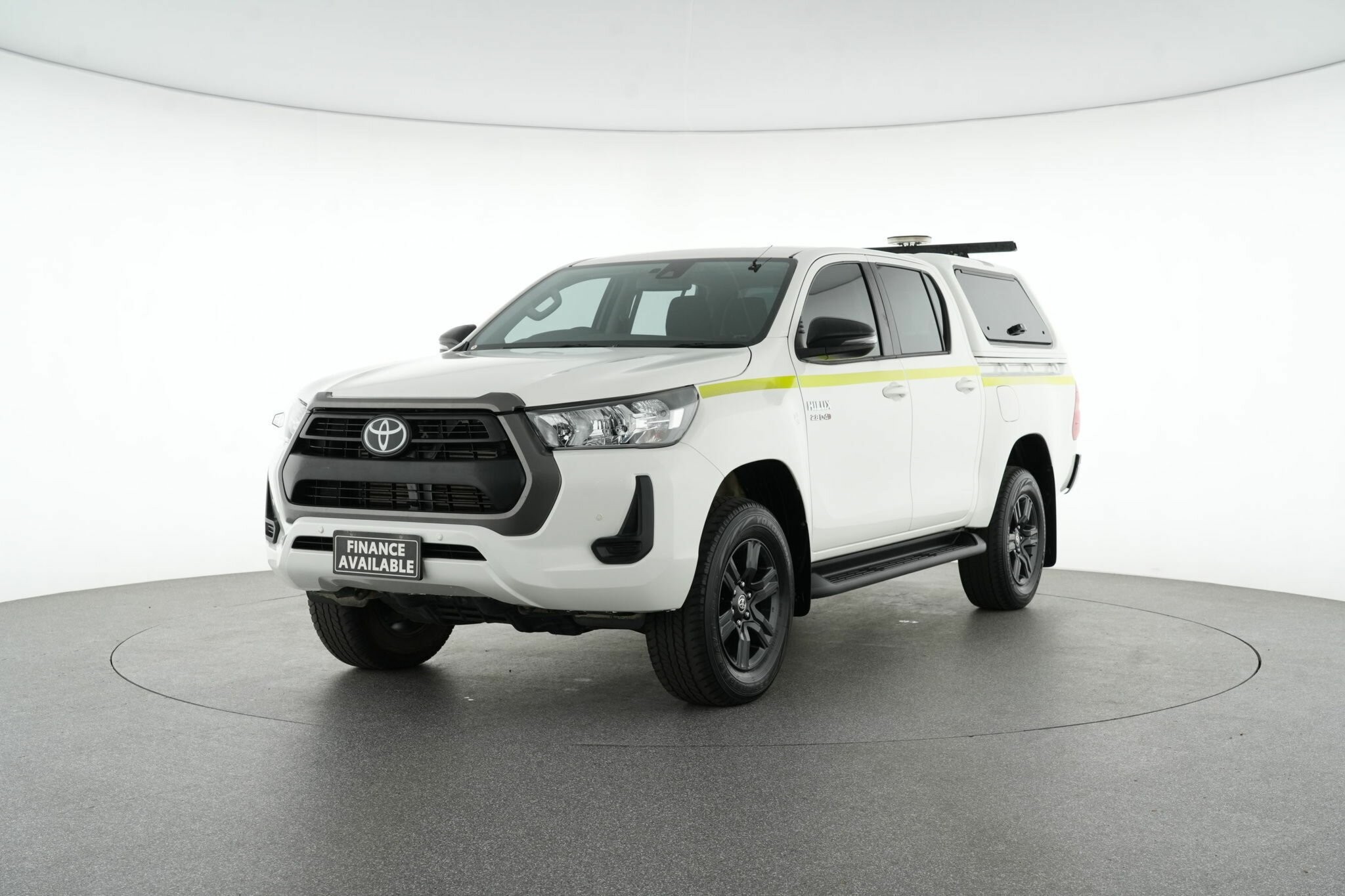 Toyota Hilux image 4