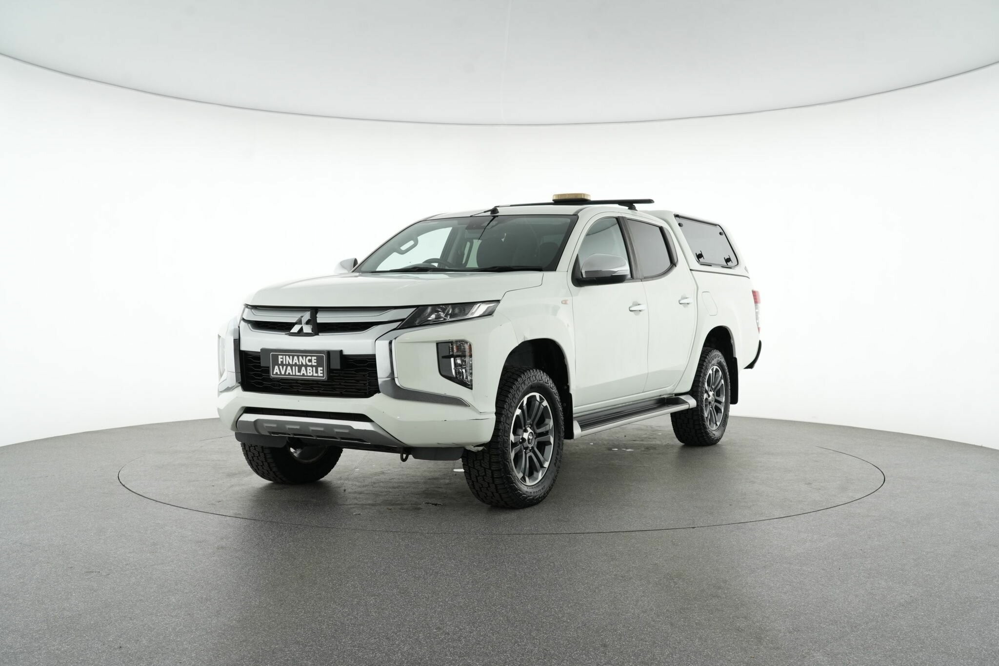 Mitsubishi Triton image 4