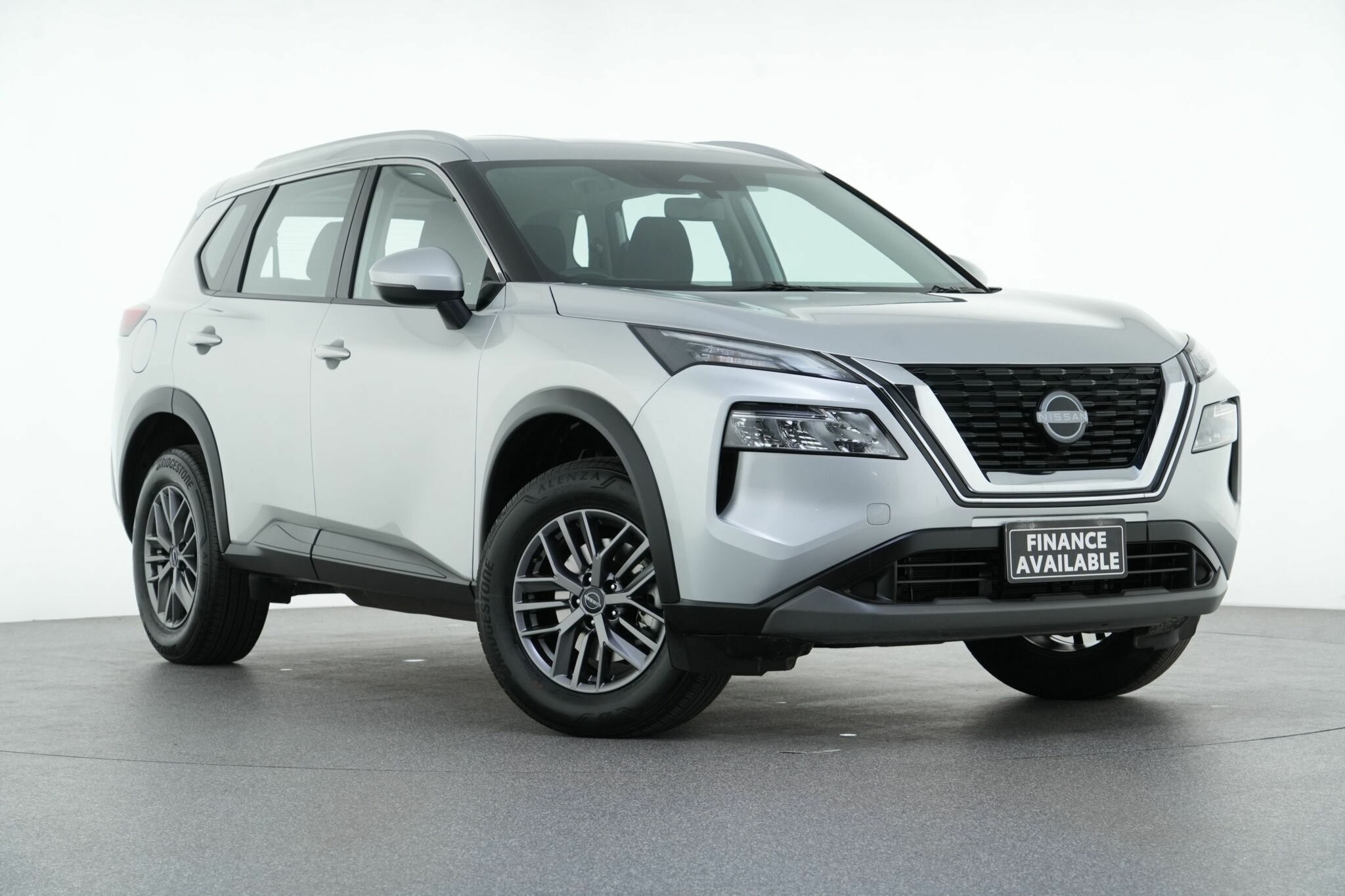 Nissan X-trail image 1
