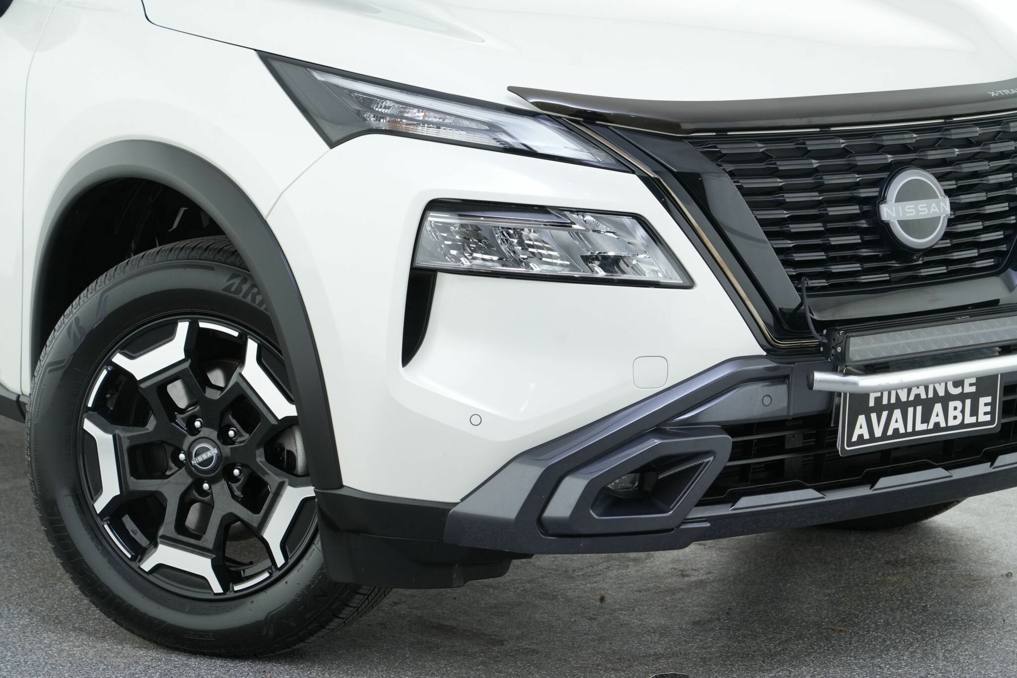 Nissan X-trail image 2