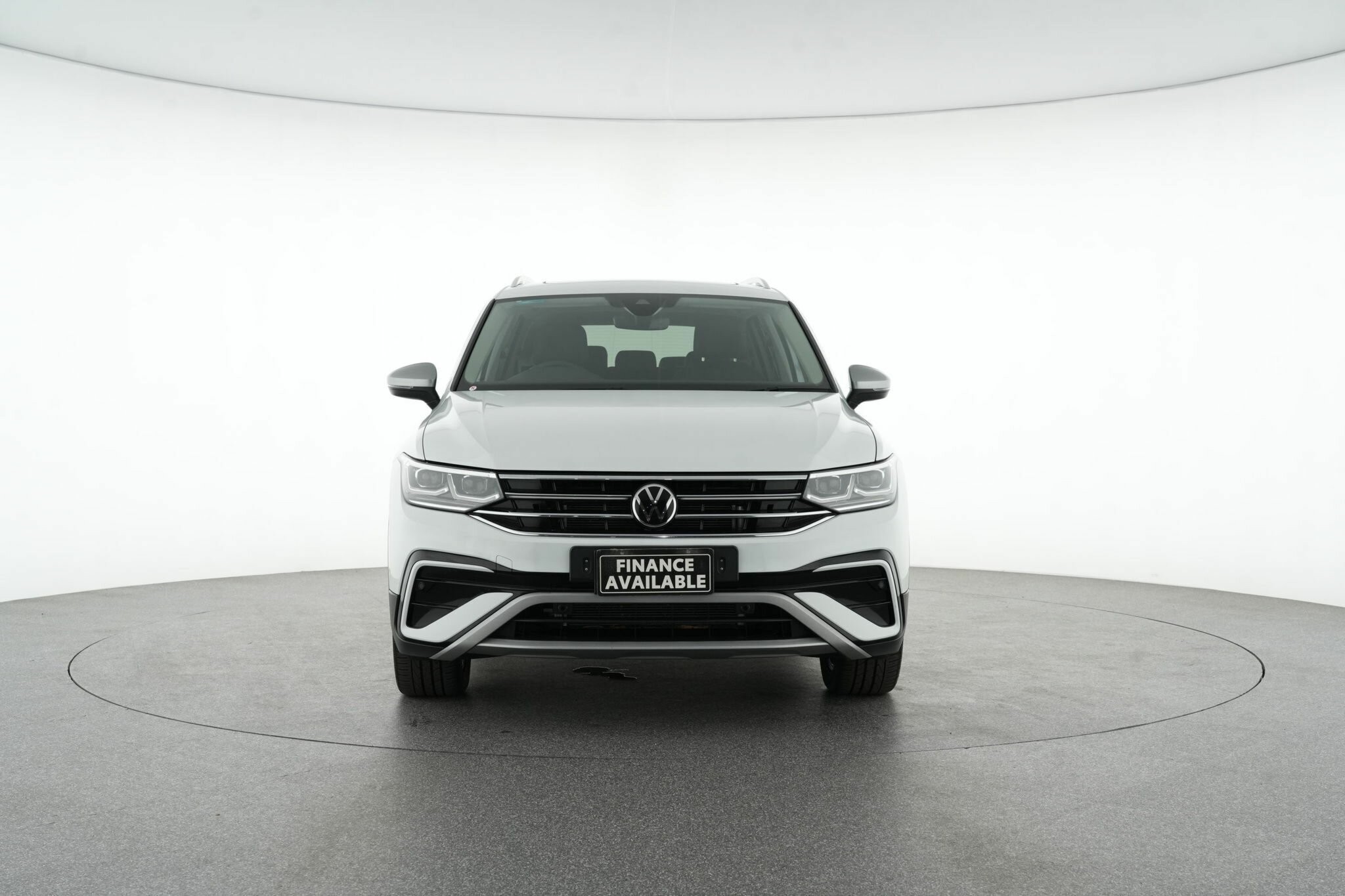 Volkswagen Tiguan image 3