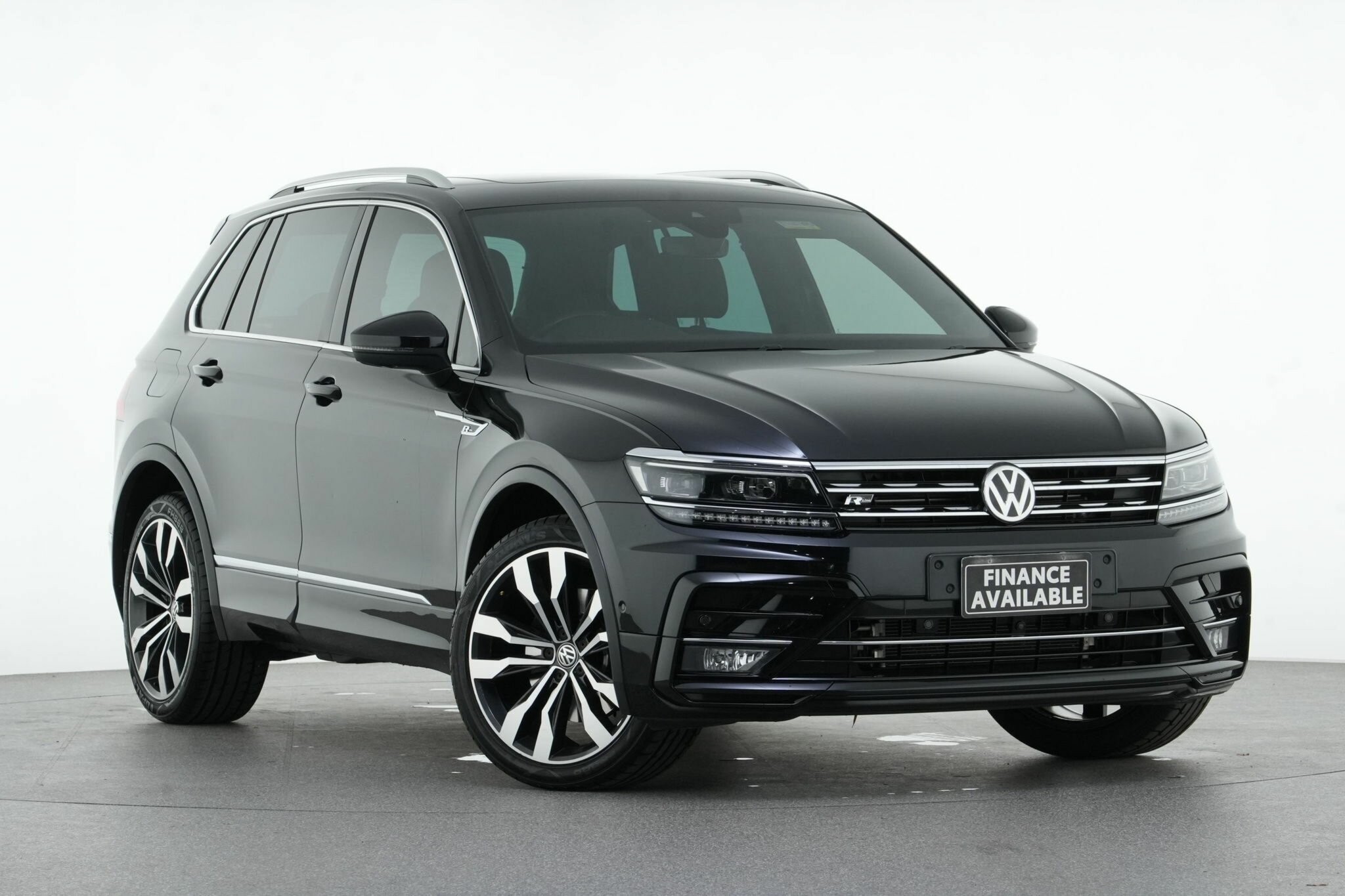 Volkswagen Tiguan image 1