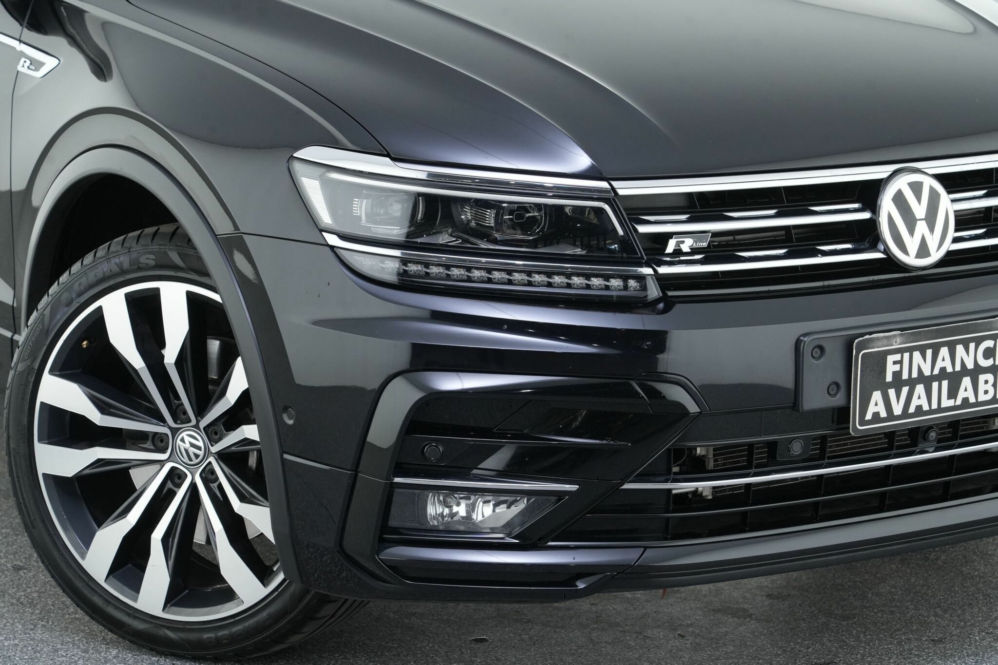 Volkswagen Tiguan image 2
