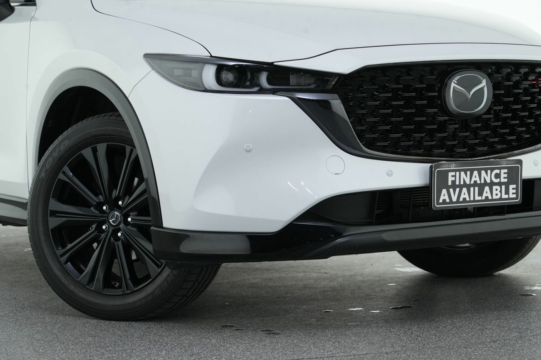 Mazda Cx-5 image 2