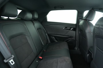 https://vehicle-cdn.autoleague.cloud/30641_U512626_13.jpg