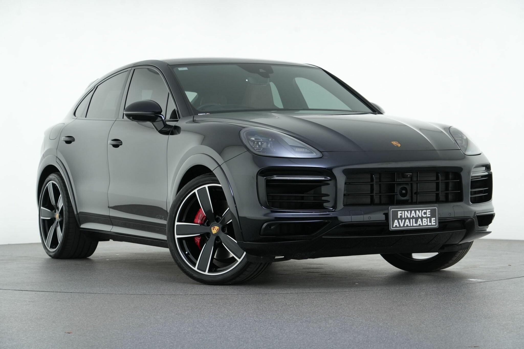 Porsche Cayenne image 1