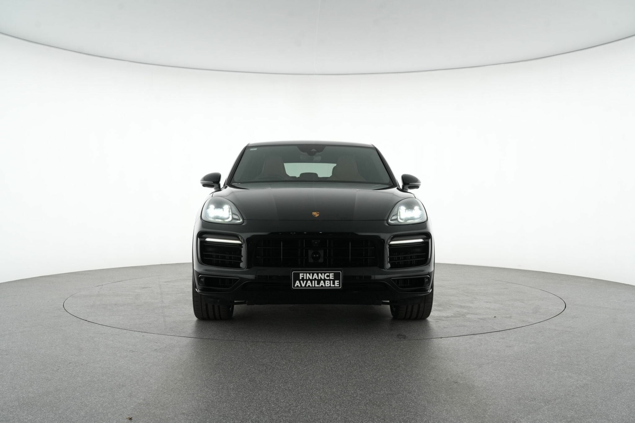 Porsche Cayenne image 3