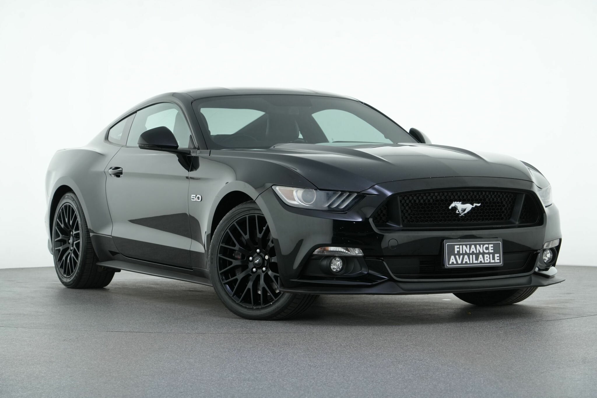Ford Mustang image 1
