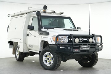 https://vehicle-cdn.autoleague.cloud/30641_U512645_1.jpg