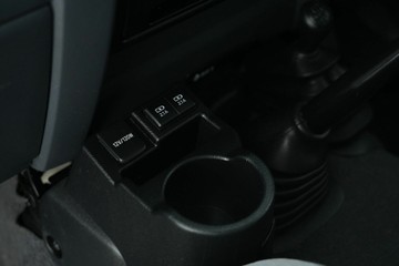 https://vehicle-cdn.autoleague.cloud/30641_U512645_24.jpg