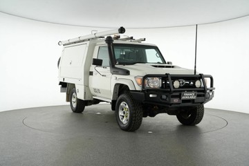 https://vehicle-cdn.autoleague.cloud/30641_U512645_8.jpg
