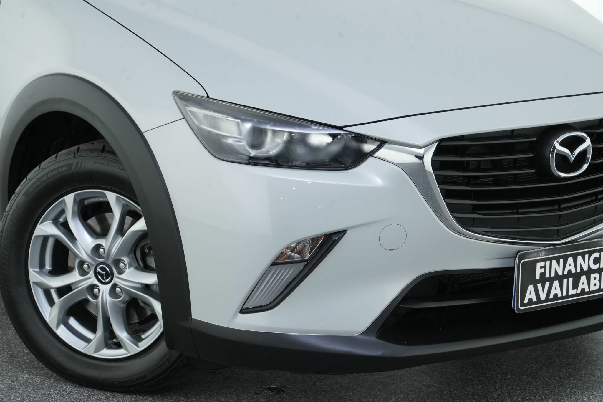 Mazda Cx-3 image 2