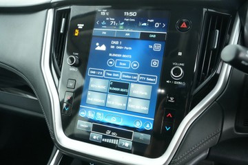 https://vehicle-cdn.autoleague.cloud/30641_U512691_22.jpg