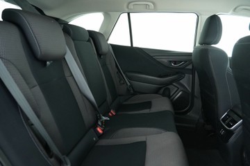 https://vehicle-cdn.autoleague.cloud/30641_U512692_12.jpg