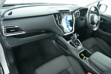 https://vehicle-cdn.autoleague.cloud/30641_U512692_24.jpg