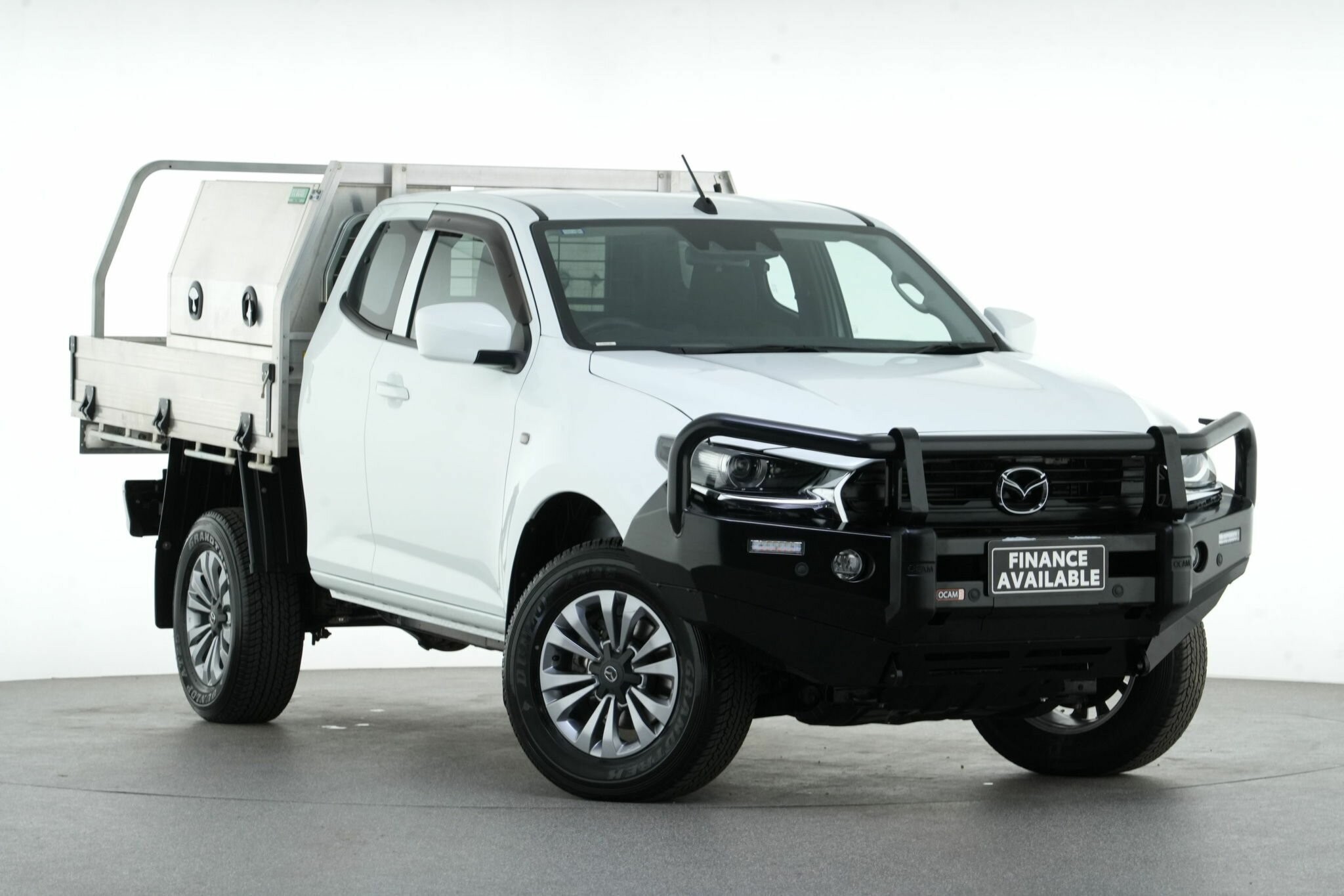 Mazda Bt-50 image 1