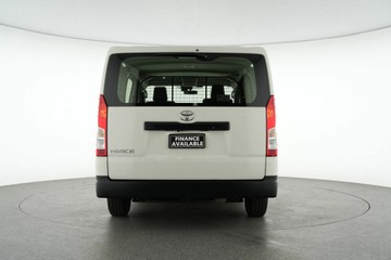 https://vehicle-cdn.autoleague.cloud/30641_U512703_7.jpg
