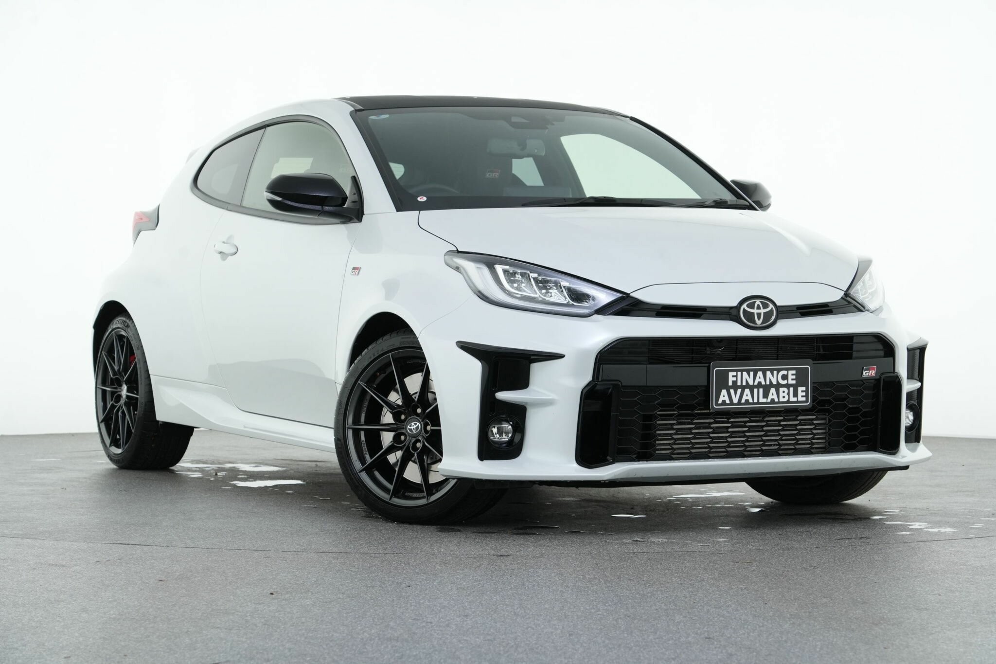 Toyota Yaris image 1