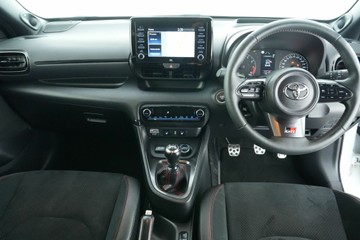 https://vehicle-cdn.autoleague.cloud/30641_U512705_14.jpg