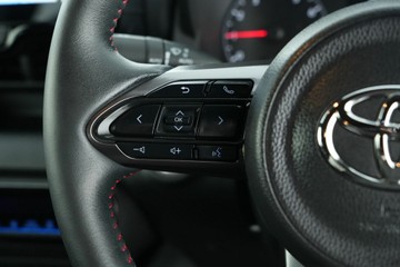 https://vehicle-cdn.autoleague.cloud/30641_U512705_19.jpg