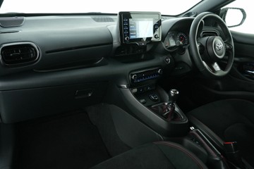 https://vehicle-cdn.autoleague.cloud/30641_U512705_26.jpg