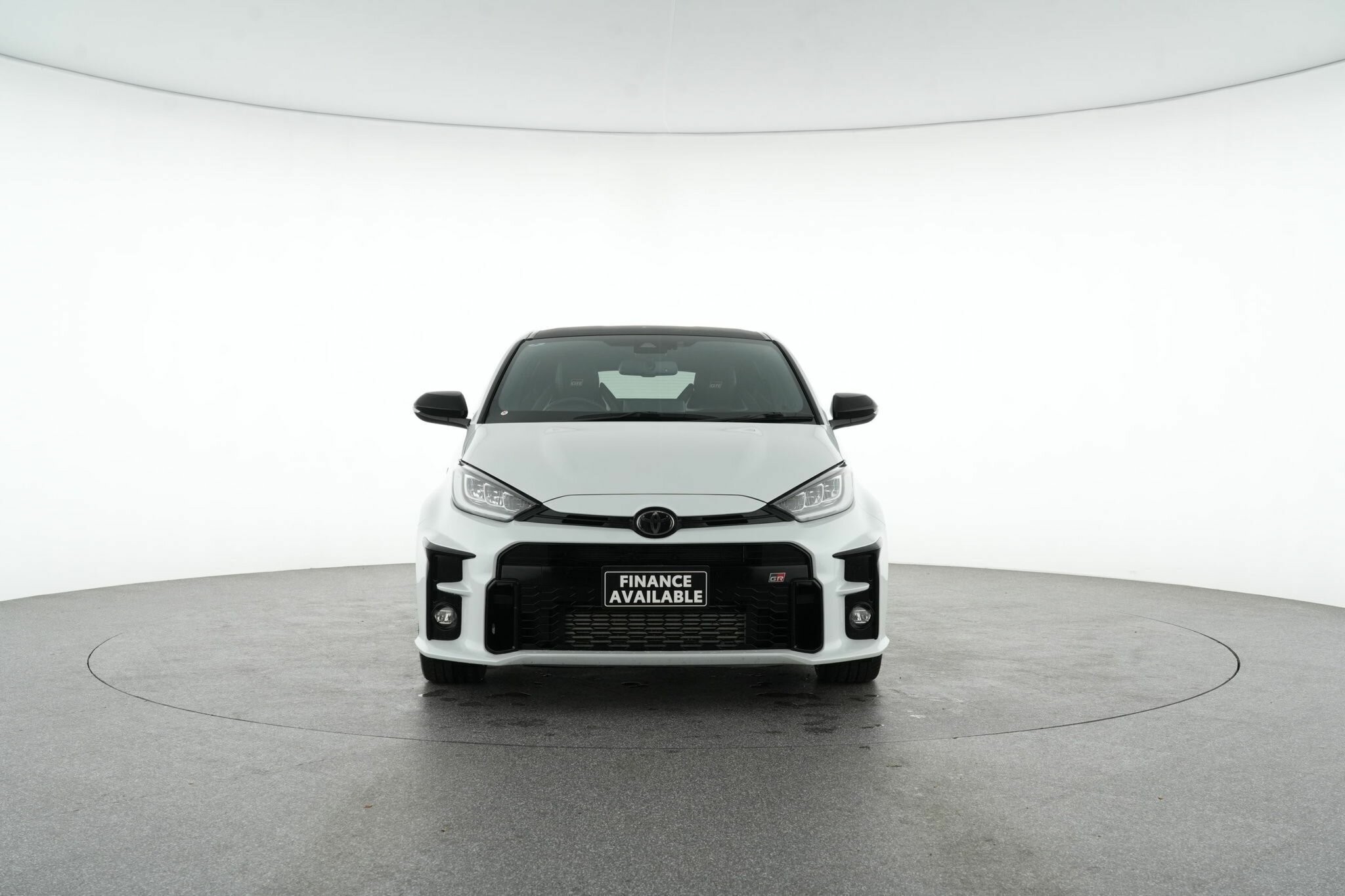 Toyota Yaris image 3