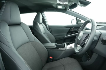 https://vehicle-cdn.autoleague.cloud/30641_U512719_14.jpg