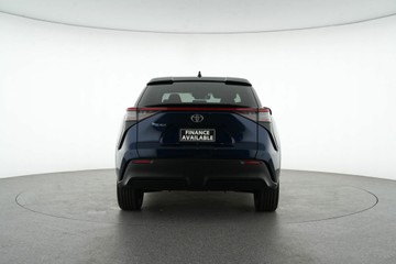 https://vehicle-cdn.autoleague.cloud/30641_U512719_6.jpg