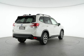 https://vehicle-cdn.autoleague.cloud/30641_U512725_7.jpg