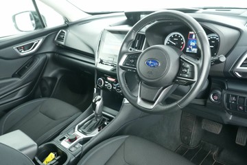https://vehicle-cdn.autoleague.cloud/30641_U512726_16.jpg