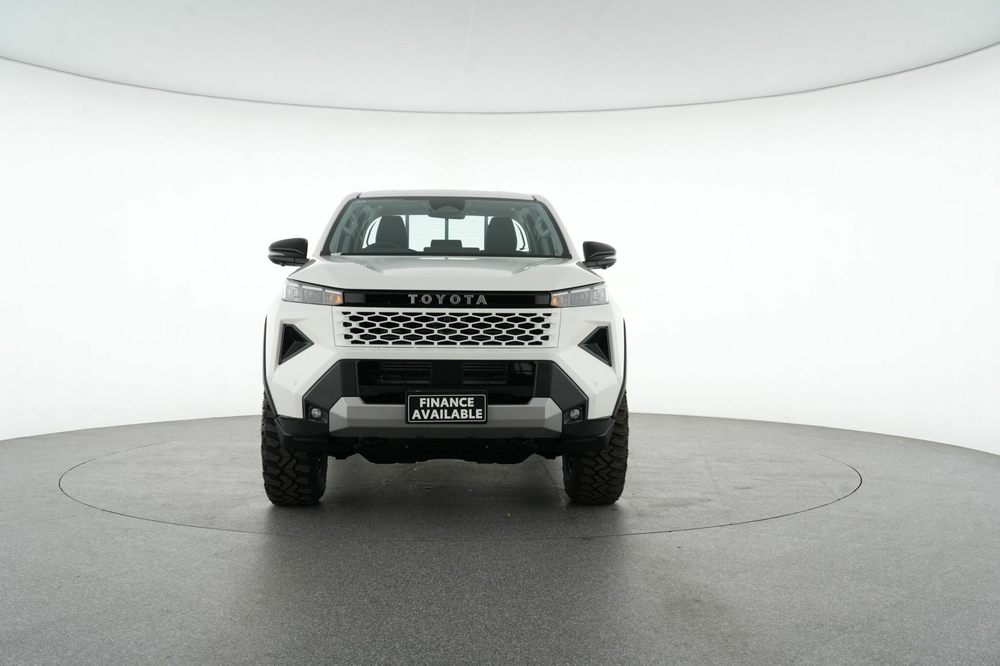 Toyota Hilux image 3