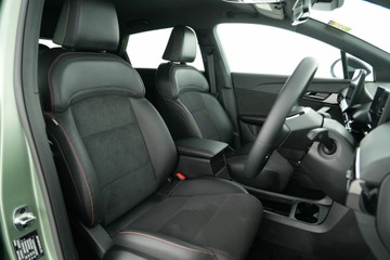 https://vehicle-cdn.autoleague.cloud/30641_U512748_13.jpg