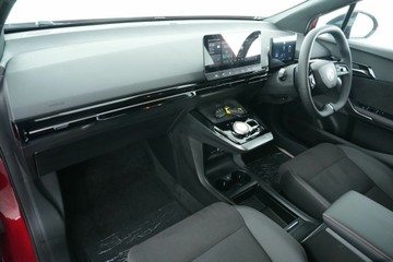 https://vehicle-cdn.autoleague.cloud/30641_U512749_26.jpg