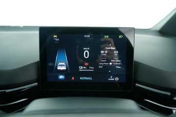 https://vehicle-cdn.autoleague.cloud/30641_U512752_19.jpg