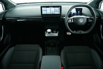 https://vehicle-cdn.autoleague.cloud/30641_U512755_13.jpg