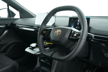 https://vehicle-cdn.autoleague.cloud/30641_U512756_16.jpg