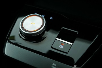 https://vehicle-cdn.autoleague.cloud/30641_U512759_22.jpg