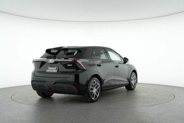 https://vehicle-cdn.autoleague.cloud/30641_U512759_7.jpg