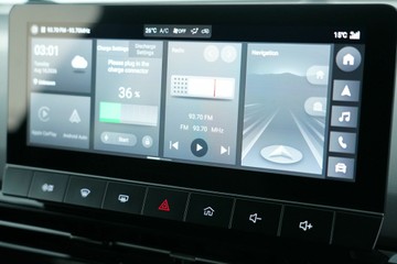 https://vehicle-cdn.autoleague.cloud/30641_U512760_20.jpg