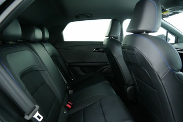 https://vehicle-cdn.autoleague.cloud/30641_U512761_13.jpg