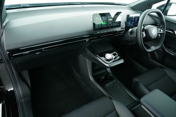 https://vehicle-cdn.autoleague.cloud/30641_U512761_25.jpg