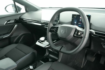 https://vehicle-cdn.autoleague.cloud/30641_U512762_15.jpg