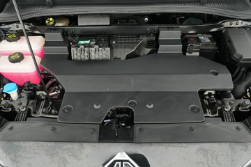https://vehicle-cdn.autoleague.cloud/30641_U512762_28.jpg