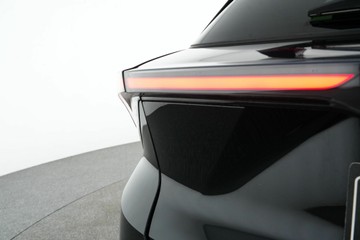 https://vehicle-cdn.autoleague.cloud/30641_U512763_10.jpg