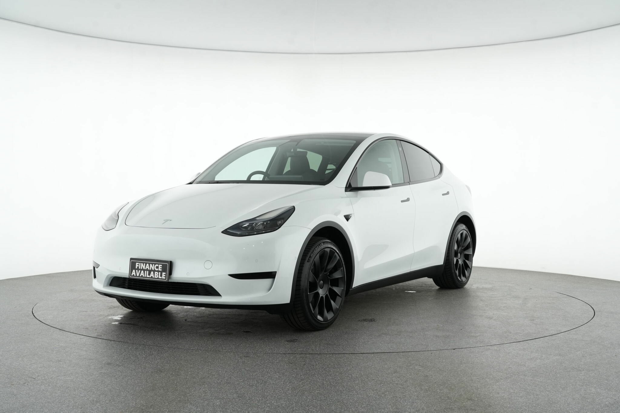Tesla Model Y image 4