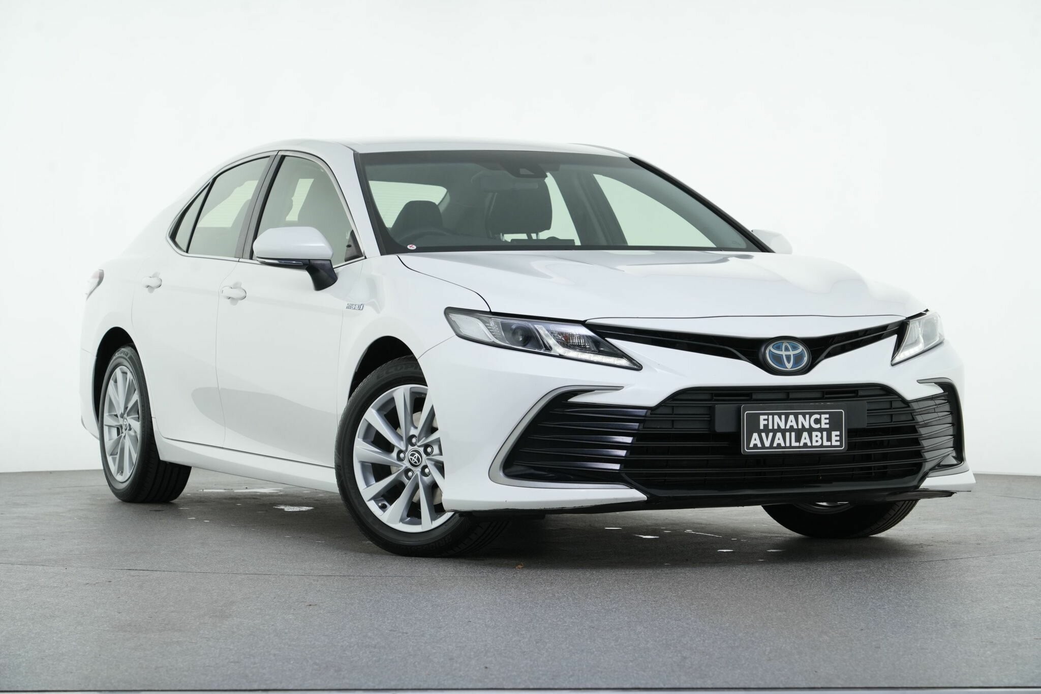 Toyota Camry image 1