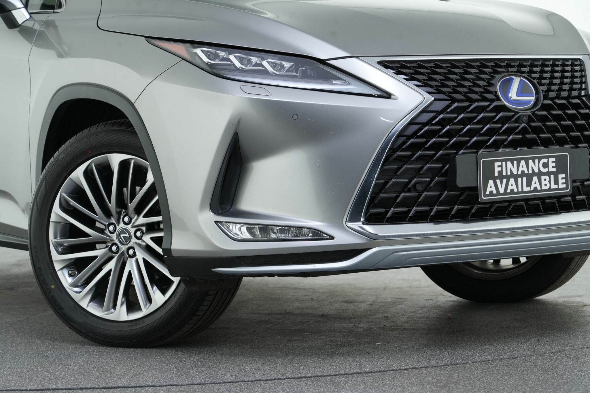 Lexus Rx image 2
